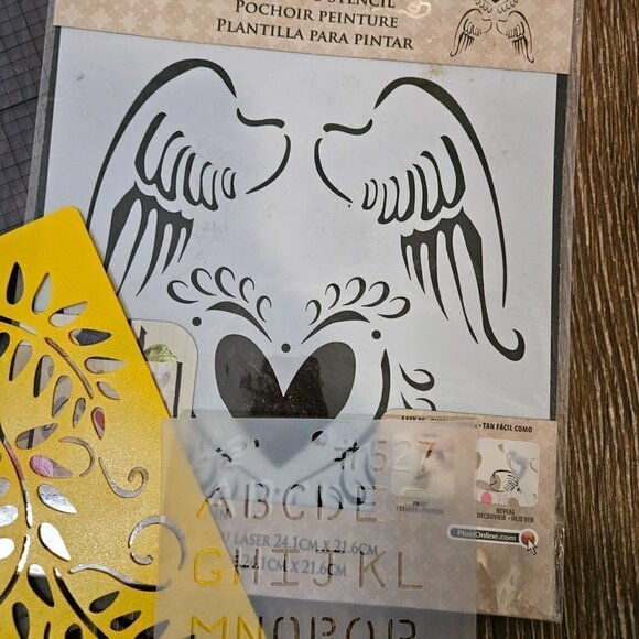 Crafting Stencils and more bundle, Some NEW and some used. - Picture 5 of 7